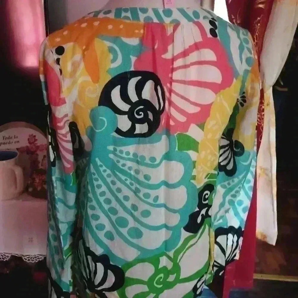 Liliy Pulitzer blouse - Picture 4 of 5